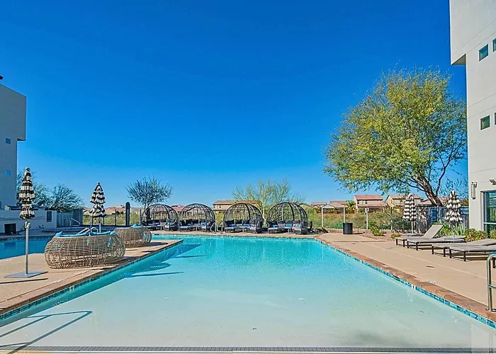 Apartment Kierland Golf Heated Pool Rooftop Views *